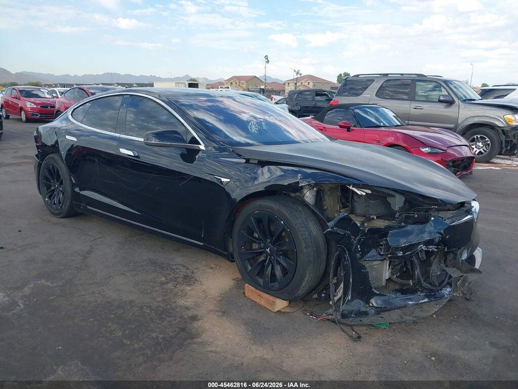 5YJSA1E26JF300117 2018 TESLA MODEL S photo no. 1