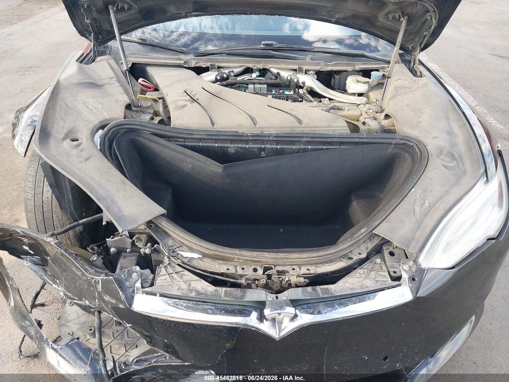 5YJSA1E26JF300117 2018 TESLA MODEL S photo no. 10
