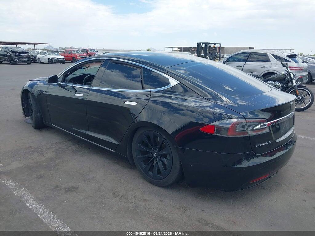 5YJSA1E26JF300117 2018 TESLA MODEL S photo no. 3