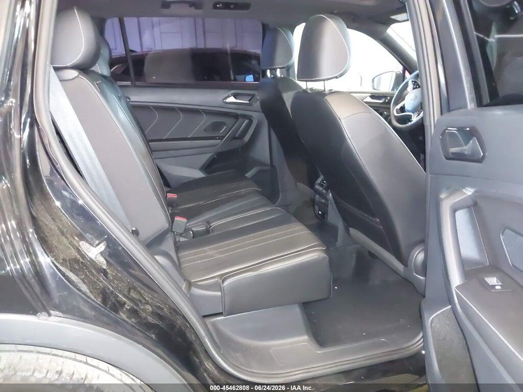 3VVCB7AX7NM054672 2022 VOLKSWAGEN TIGUAN photo no. 8