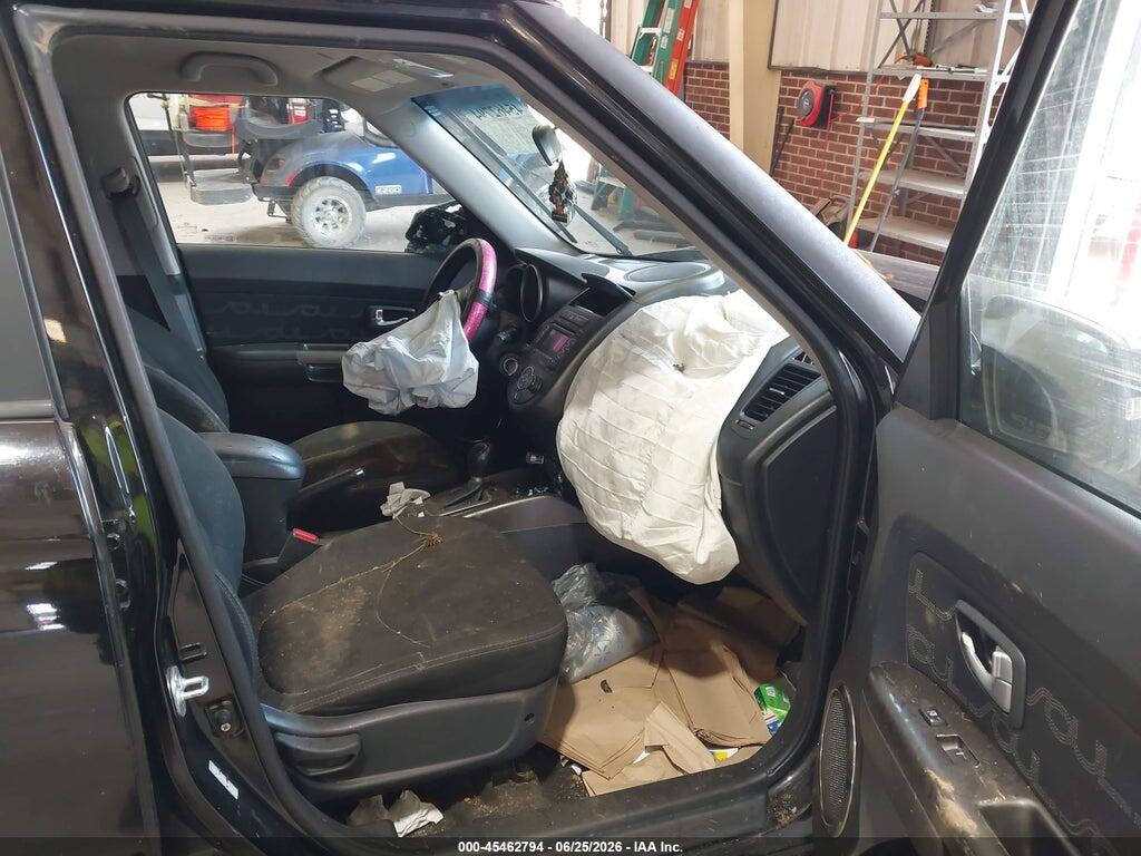 KNDJT2A64D7552592 2013 KIA SOUL photo no. 5