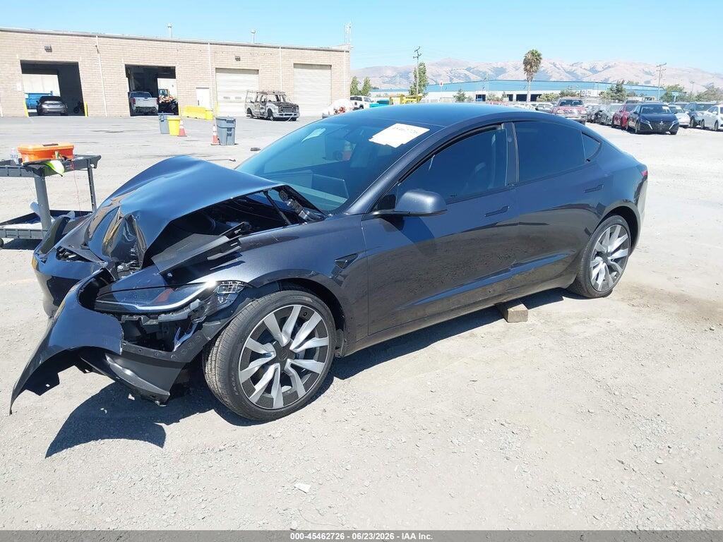 5YJ3E1EA1TF195070 2026 TESLA MODEL 3 photo no. 2