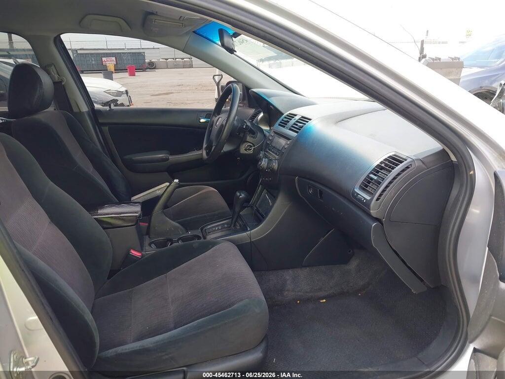 1HGCM56334A024293 2004 HONDA ACCORD photo no. 5