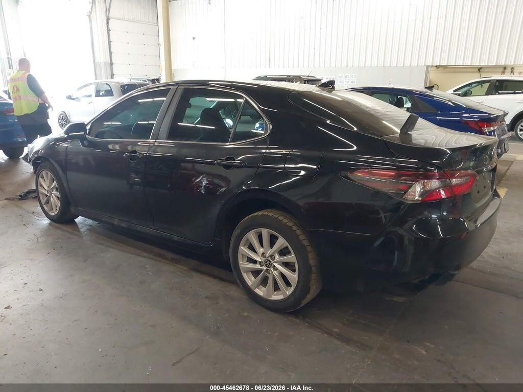 4T1C11AK2NU694573 2022 TOYOTA CAMRY photo no. 3