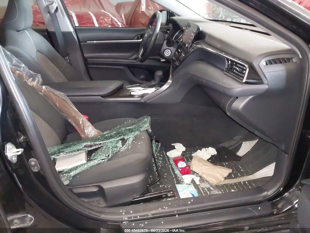 4T1C11AK2NU694573 2022 TOYOTA CAMRY photo no. 5