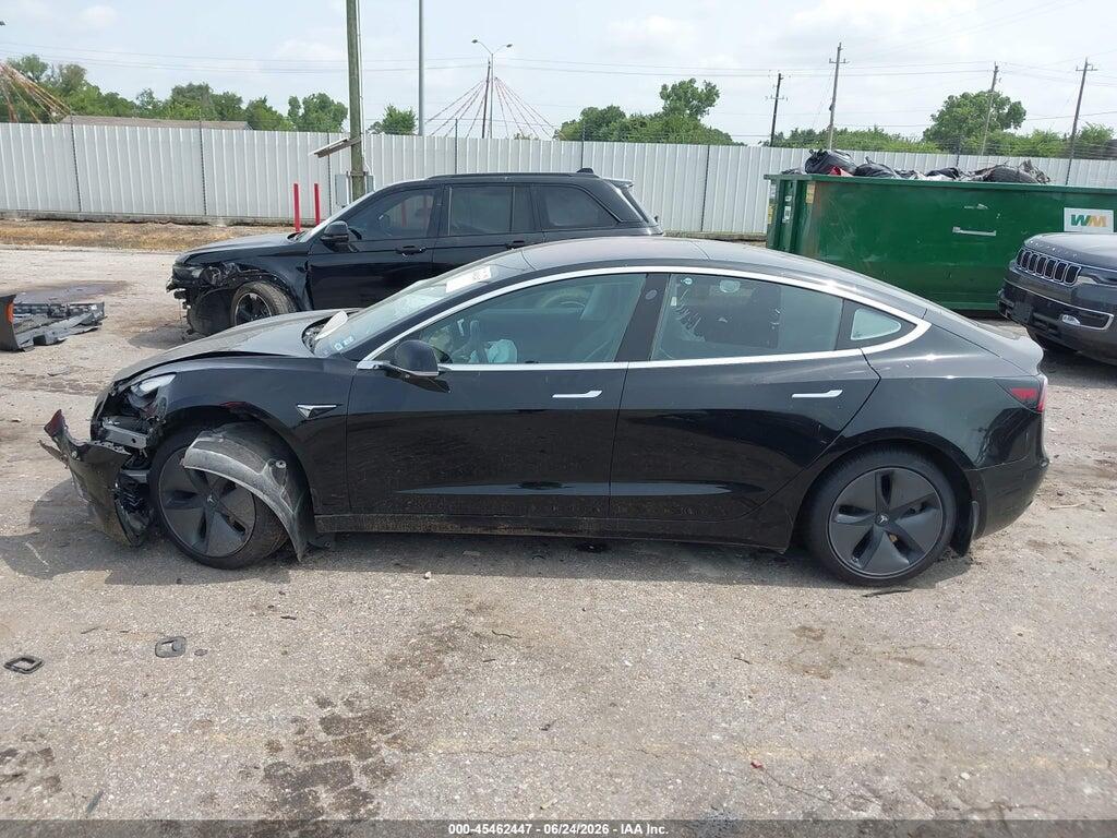 5YJ3E1EA3JF123011 2018 TESLA MODEL 3 photo no. 12