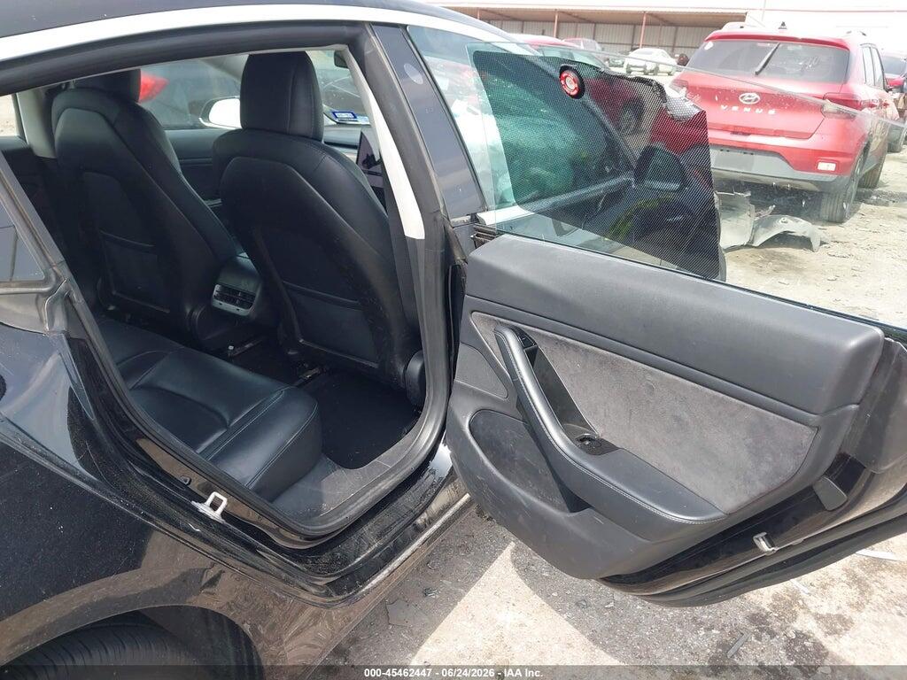 5YJ3E1EA3JF123011 2018 TESLA MODEL 3 photo no. 8