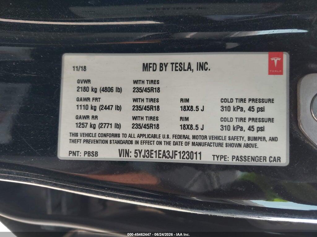 5YJ3E1EA3JF123011 2018 TESLA MODEL 3 photo no. 9