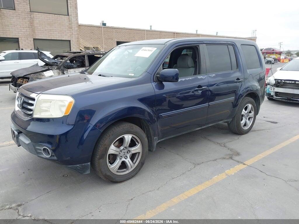 5FNYF3H47DB043137 2013 HONDA PILOT photo no. 2