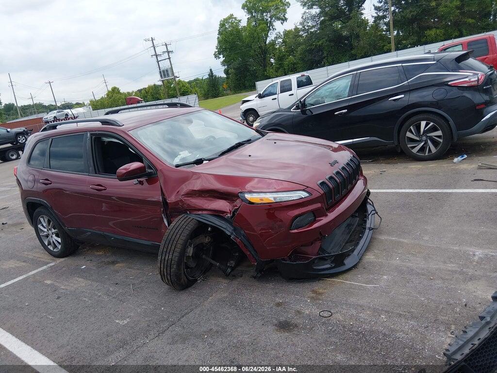 1C4PJLCB6JD612188 2018 JEEP CHEROKEE photo no. 1