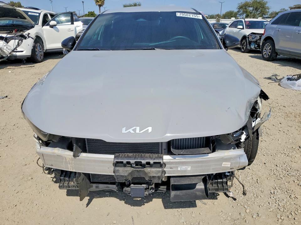 5XXG64J29RG235822 2024 KIA K5 photo no. 5