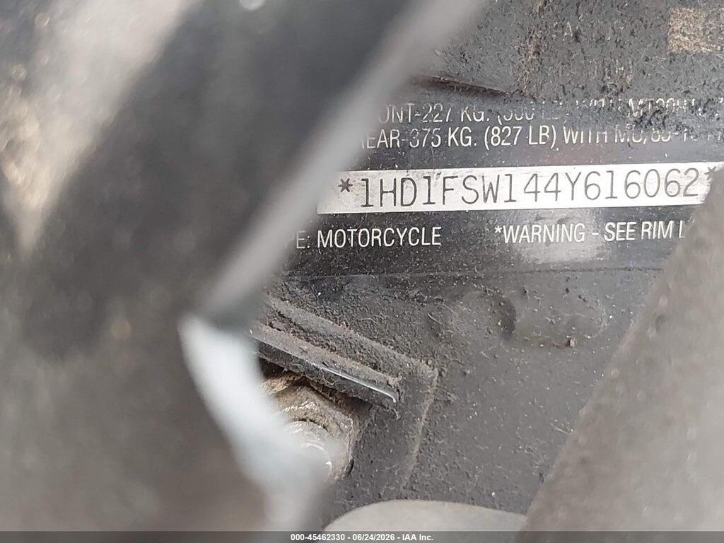 1HD1FSW144Y616062 2004 HARLEY-DAVIDSON FLTRI photo no. 10