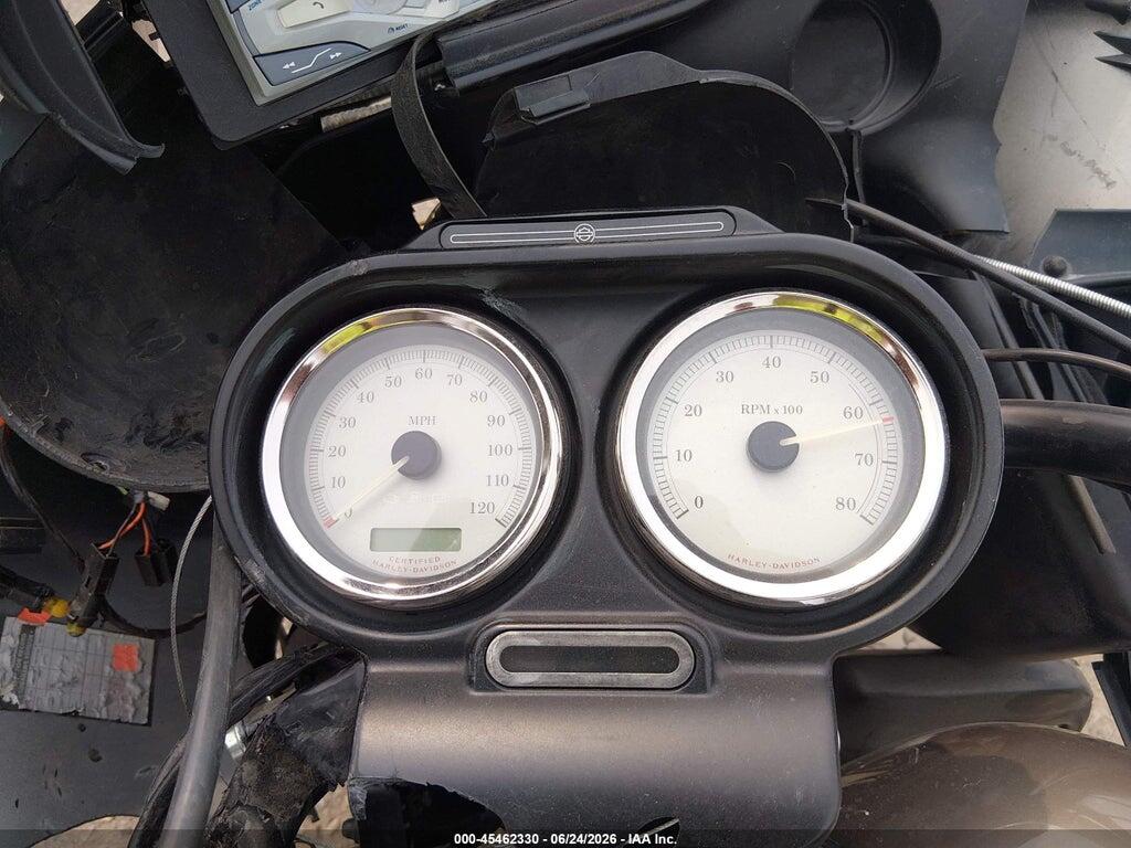 1HD1FSW144Y616062 2004 HARLEY-DAVIDSON FLTRI photo no. 7