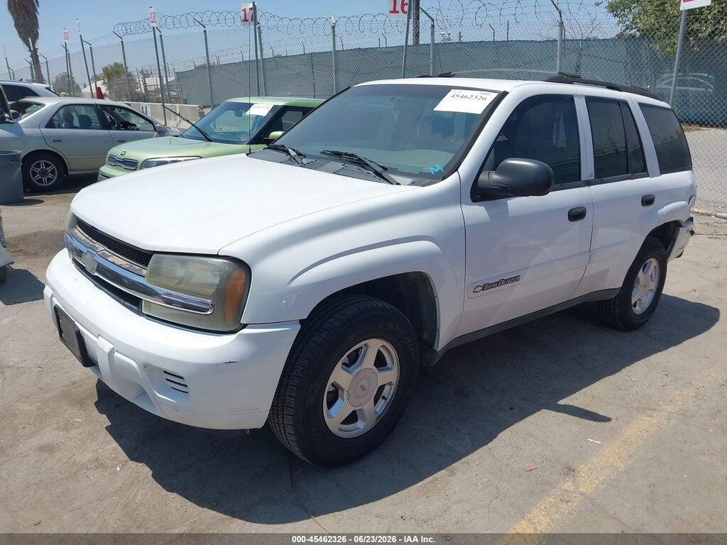 1GNDS13S522359549 2002 CHEVROLET TRAILBLAZER photo no. 2