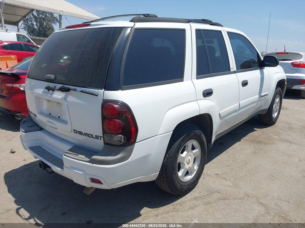 1GNDS13S522359549 2002 CHEVROLET TRAILBLAZER photo no. 4