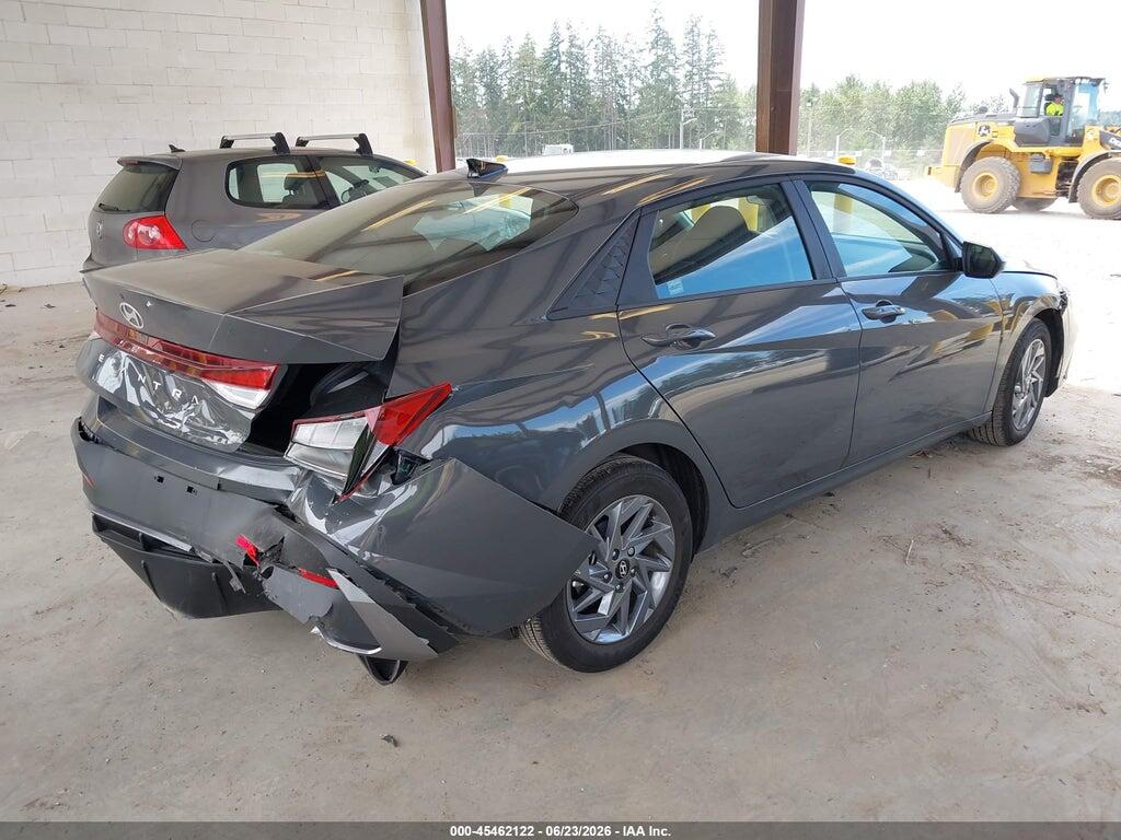 KMHLM4DG0RU834870 2024 HYUNDAI ELANTRA photo no. 4