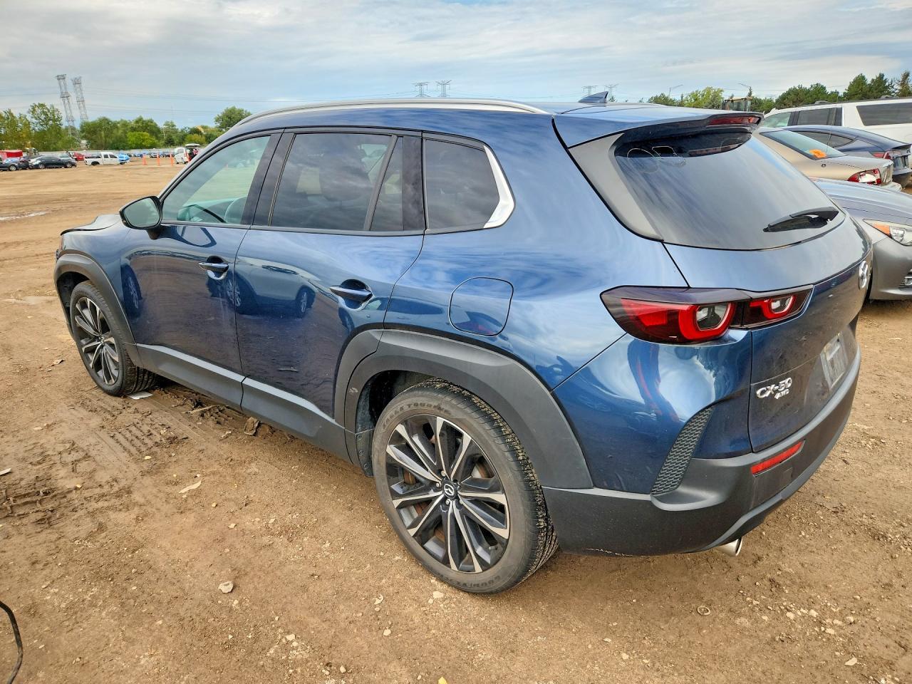 2023 MAZDA CX-50 PREMIUM PLUS — Фото 2 из 12