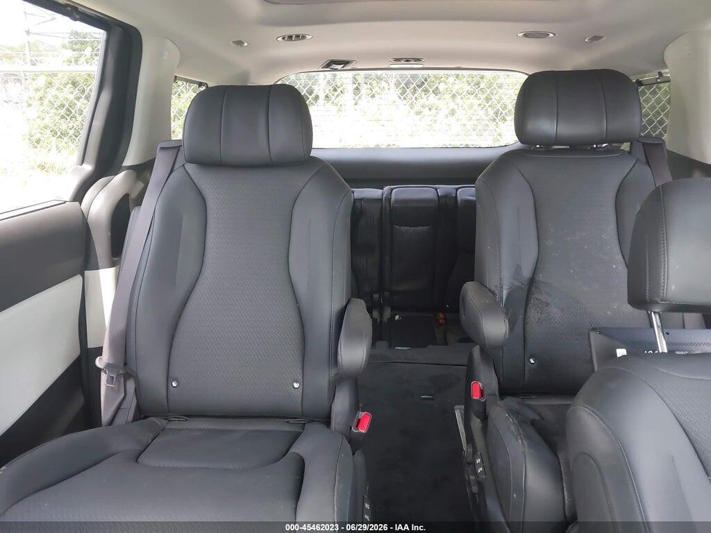 KNDNE5H38R6333267 2024 KIA CARNIVAL MPV photo no. 8