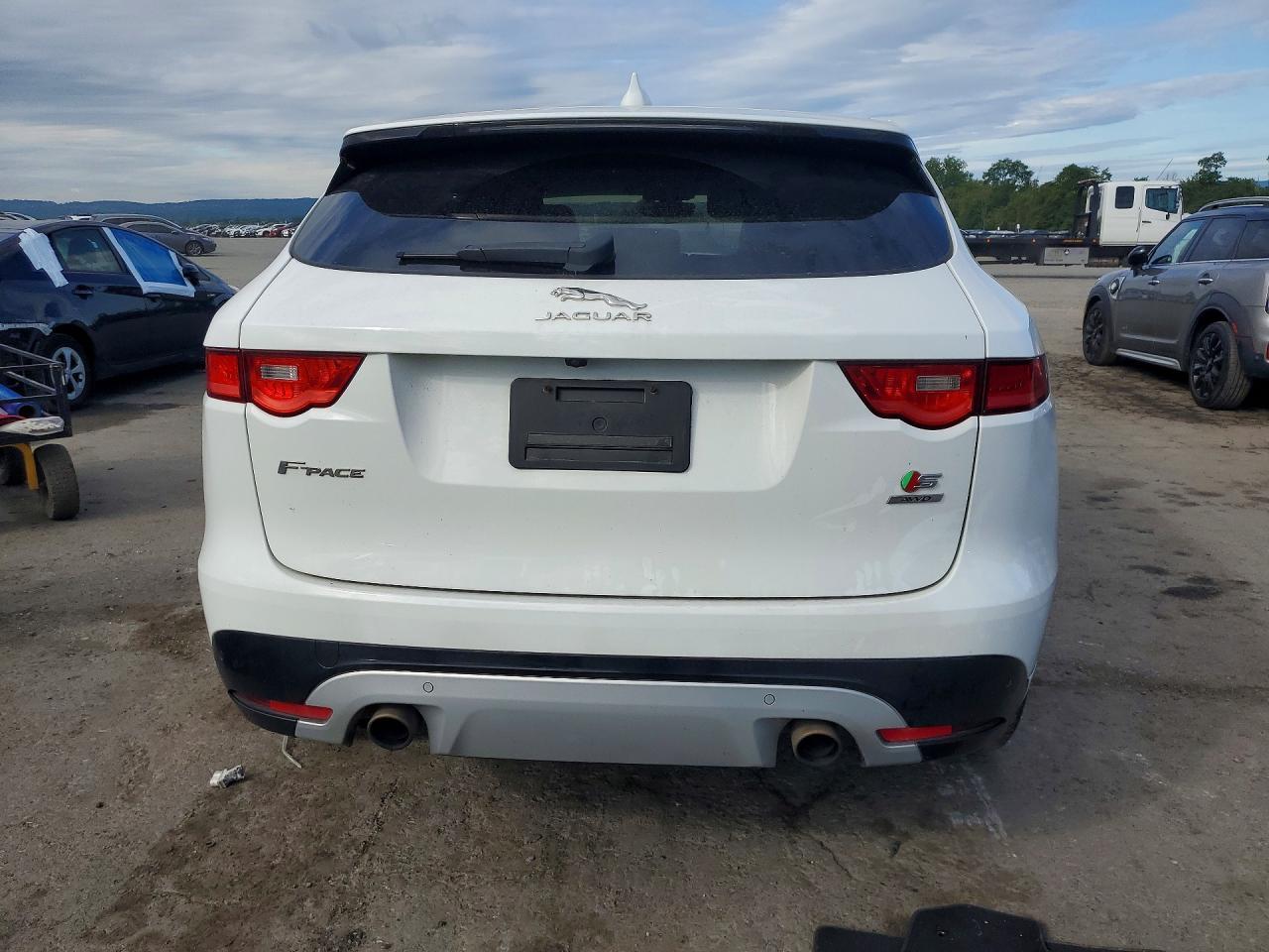 2019 JAGUAR F-PACE S — Фото 6 из 14