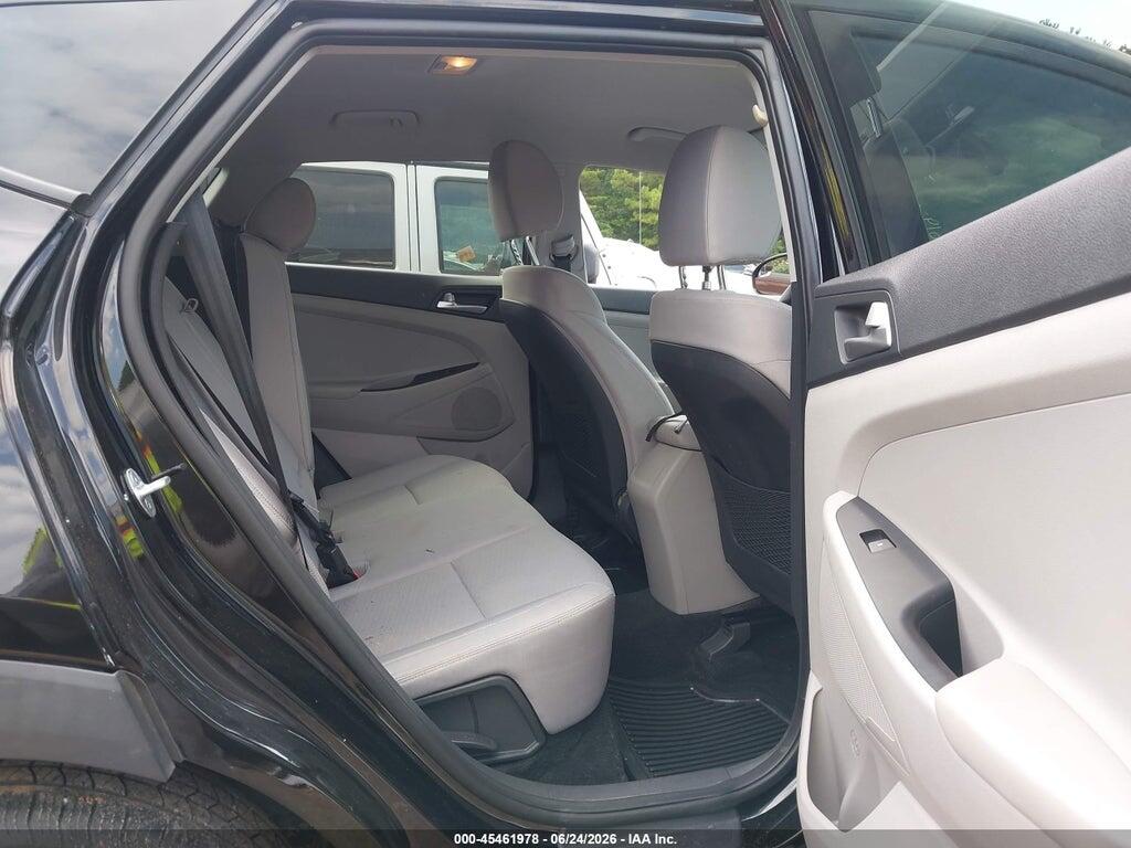 KM8J23A42KU864928 2019 HYUNDAI TUCSON photo no. 8