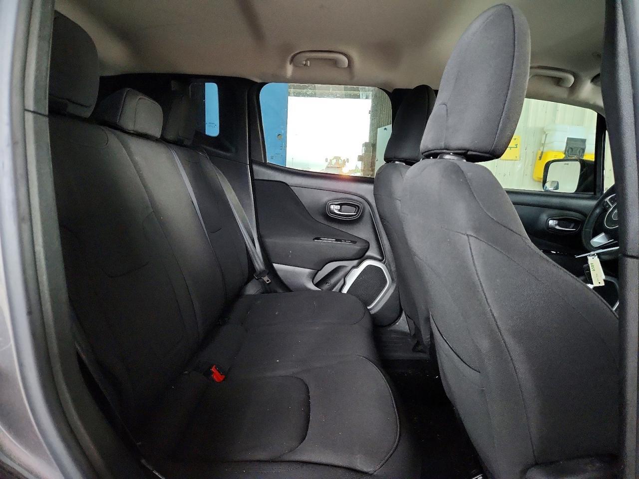 2018 JEEP RENEGADE LATITUDE — Фото 11 из 13
