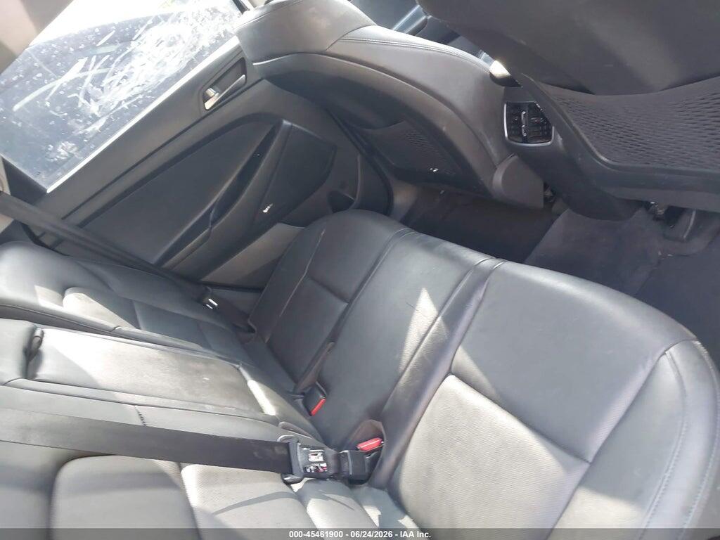 KM8J33A44HU539249 2017 HYUNDAI TUCSON photo no. 8