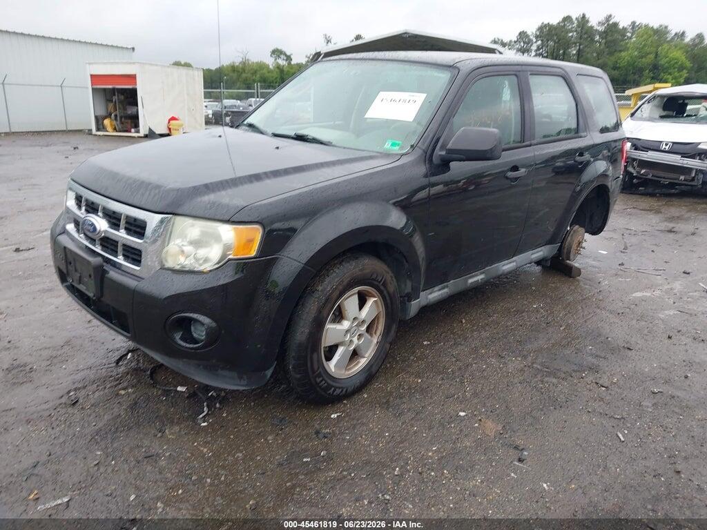 1FMCU0C73AKD16939 2010 FORD ESCAPE photo no. 2
