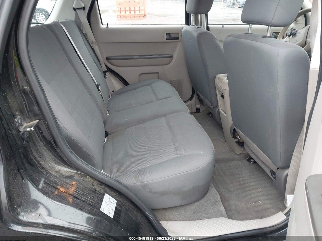 1FMCU0C73AKD16939 2010 FORD ESCAPE photo no. 8