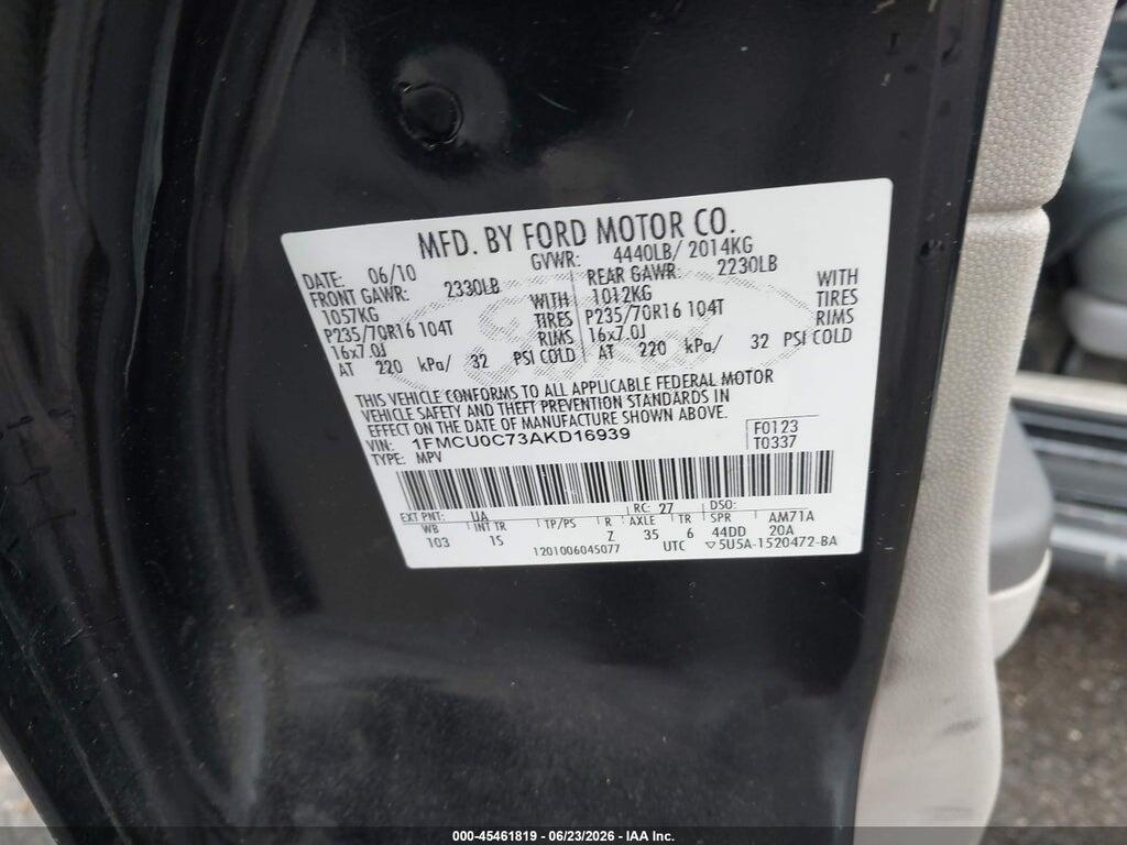 1FMCU0C73AKD16939 2010 FORD ESCAPE photo no. 9