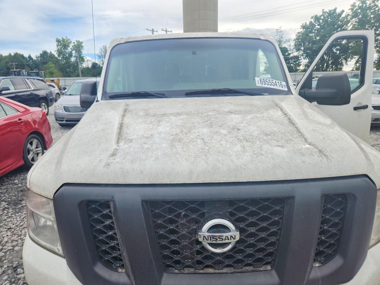 2013 NISSAN NV 3500 HD S — Фото 12 из 13