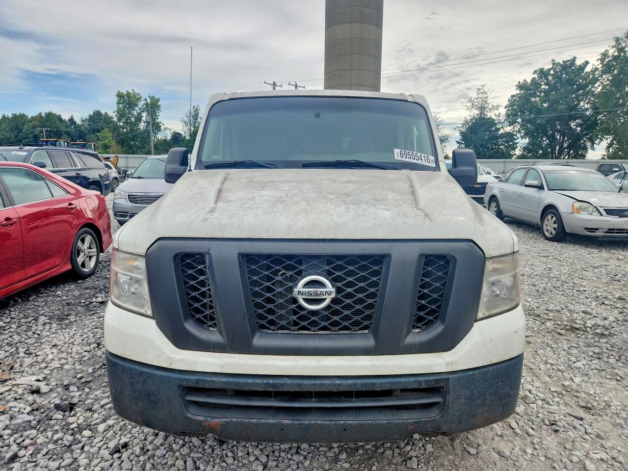 2013 NISSAN NV 3500 HD S — Фото 5 из 13