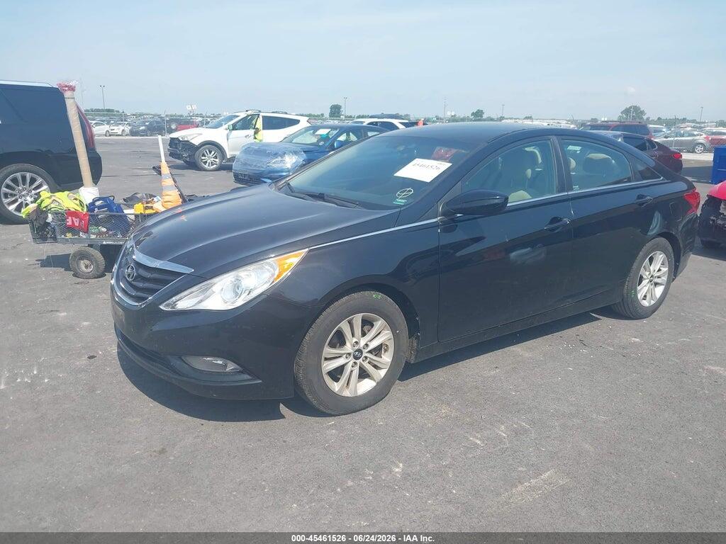 5NPEB4AC3DH801613 2013 HYUNDAI SONATA photo no. 2