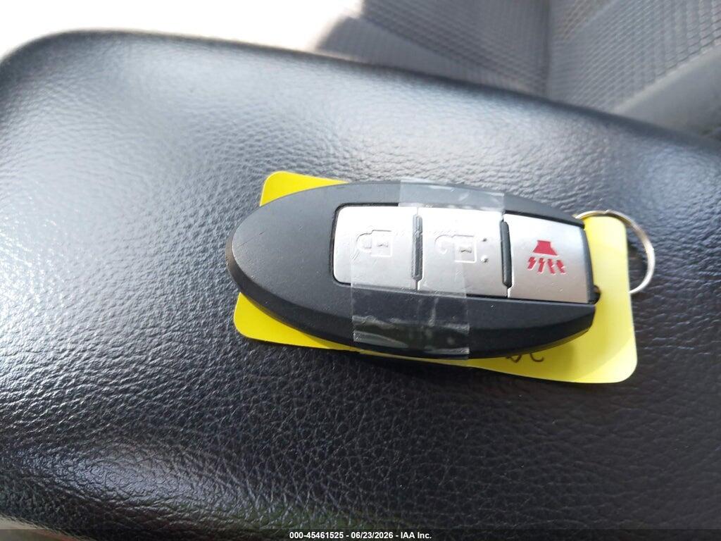 3N1BC1CP1BL424892 2011 NISSAN VERSA photo no. 11