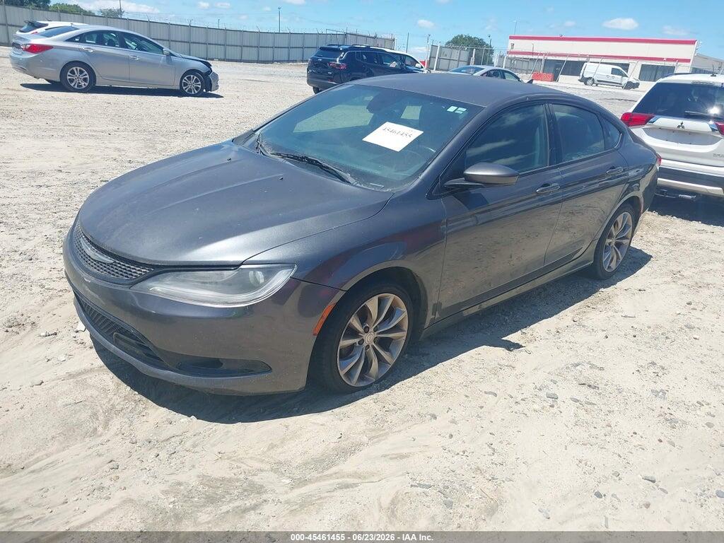1C3CCCBB9FN529547 2015 CHRYSLER 200 photo no. 2