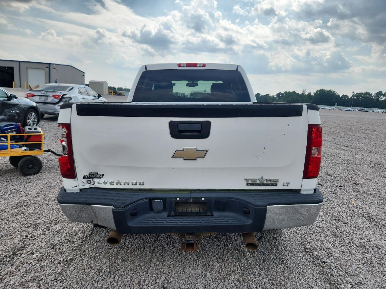 2008 CHEVROLET SILVERADO C1500 — Фото 6 из 12