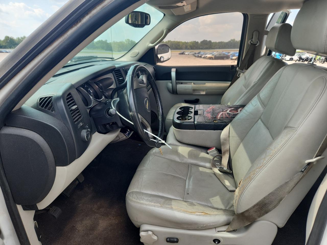 2008 CHEVROLET SILVERADO C1500 — Фото 7 из 12