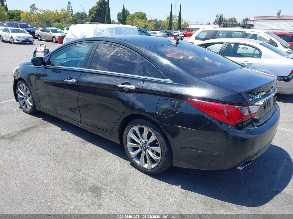 5NPEC4AC7BH063342 2011 HYUNDAI SONATA photo no. 3
