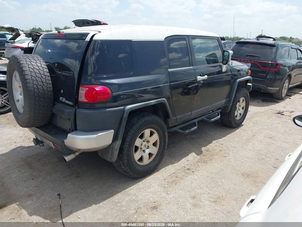 JTEBU11F470014575 2007 TOYOTA FJ CRUISER photo no. 4
