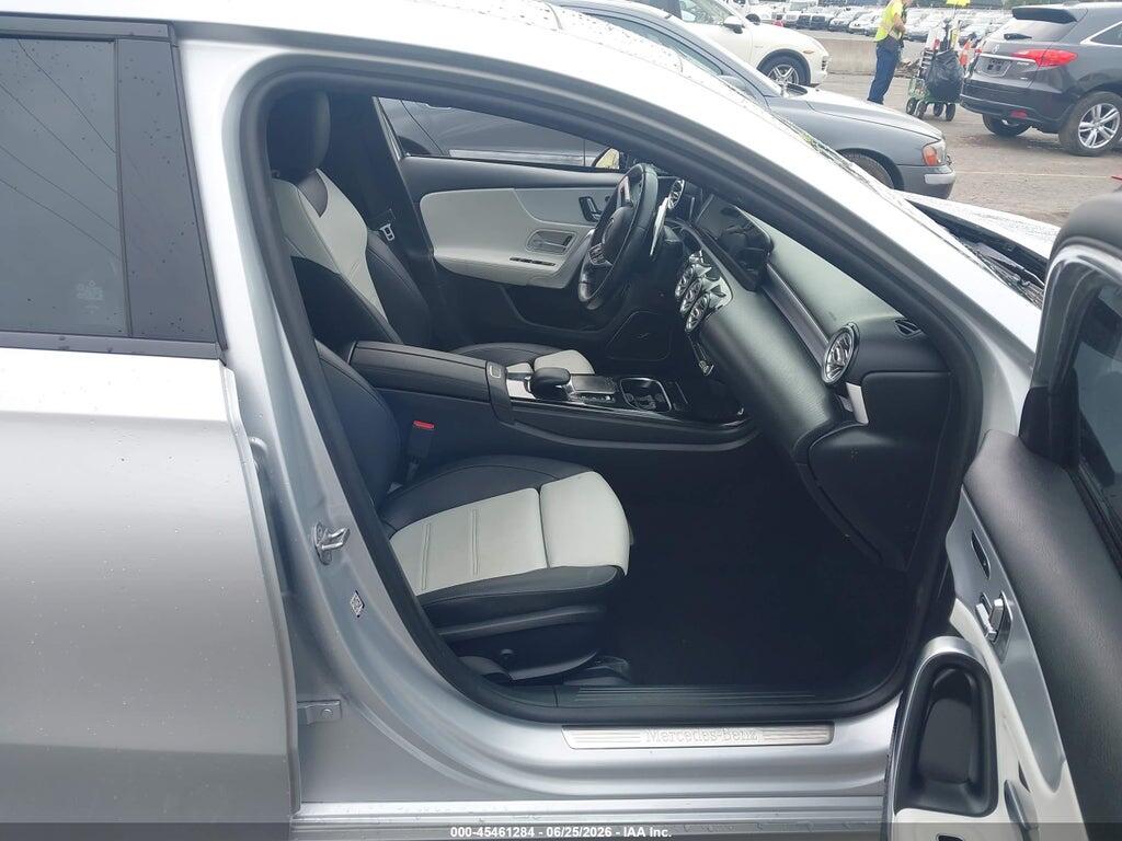 W1K3G4FB4MJ307167 2021 MERCEDES-BENZ A 220 photo no. 5