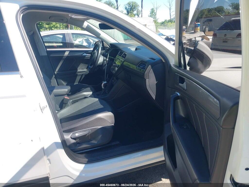 3VV3B7AX4PM136149 2023 VOLKSWAGEN TIGUAN photo no. 5