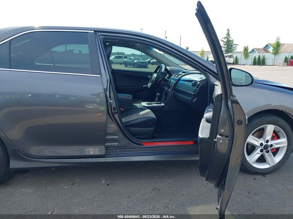 4T1BF1FK0EU346227 2014 TOYOTA CAMRY photo no. 5