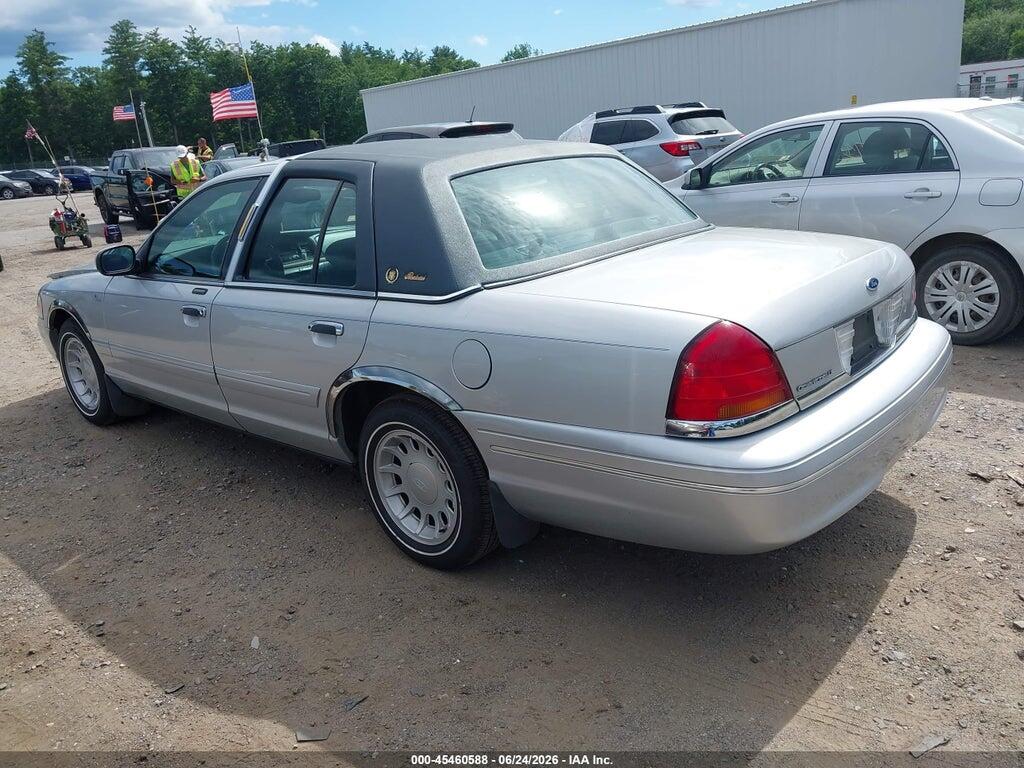 2FAFP74W11X201234 2001 FORD CROWN VICTORIA photo no. 3
