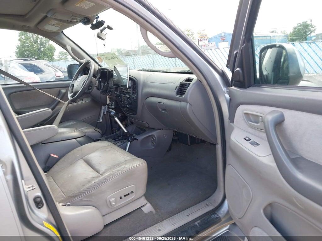 5TDBT44A94S214613 2004 TOYOTA SEQUOIA photo no. 5