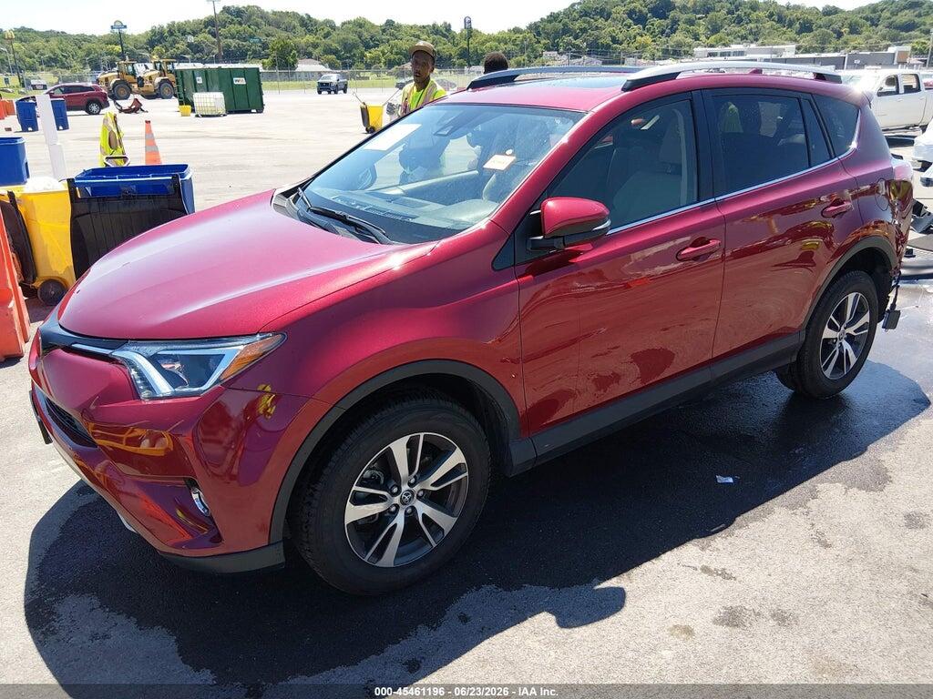 JTMRFREV5JD233719 2018 TOYOTA RAV4 photo no. 2