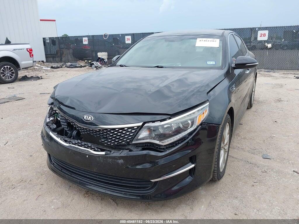 5XXGU4L35JG248194 2018 KIA OPTIMA photo no. 2
