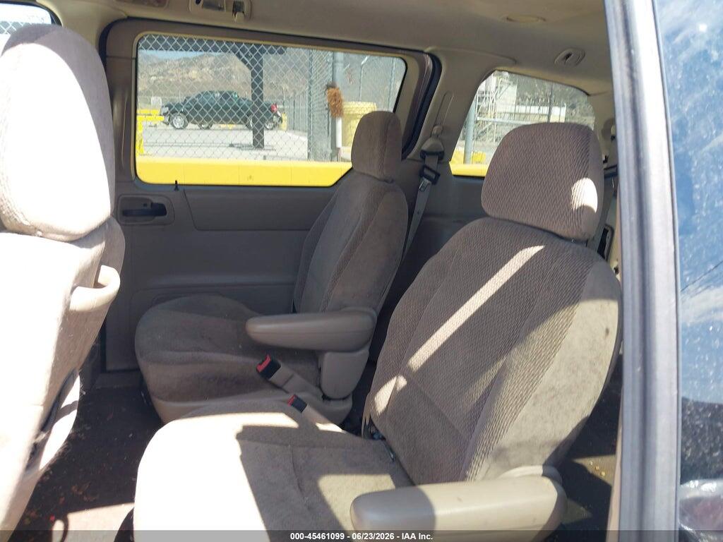 2FMZA52462BA12930 2002 FORD WINDSTAR photo no. 8