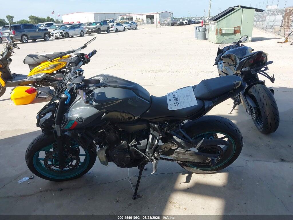 JYARM32E8NA003568 2022 YAMAHA MT07 photo no. 12