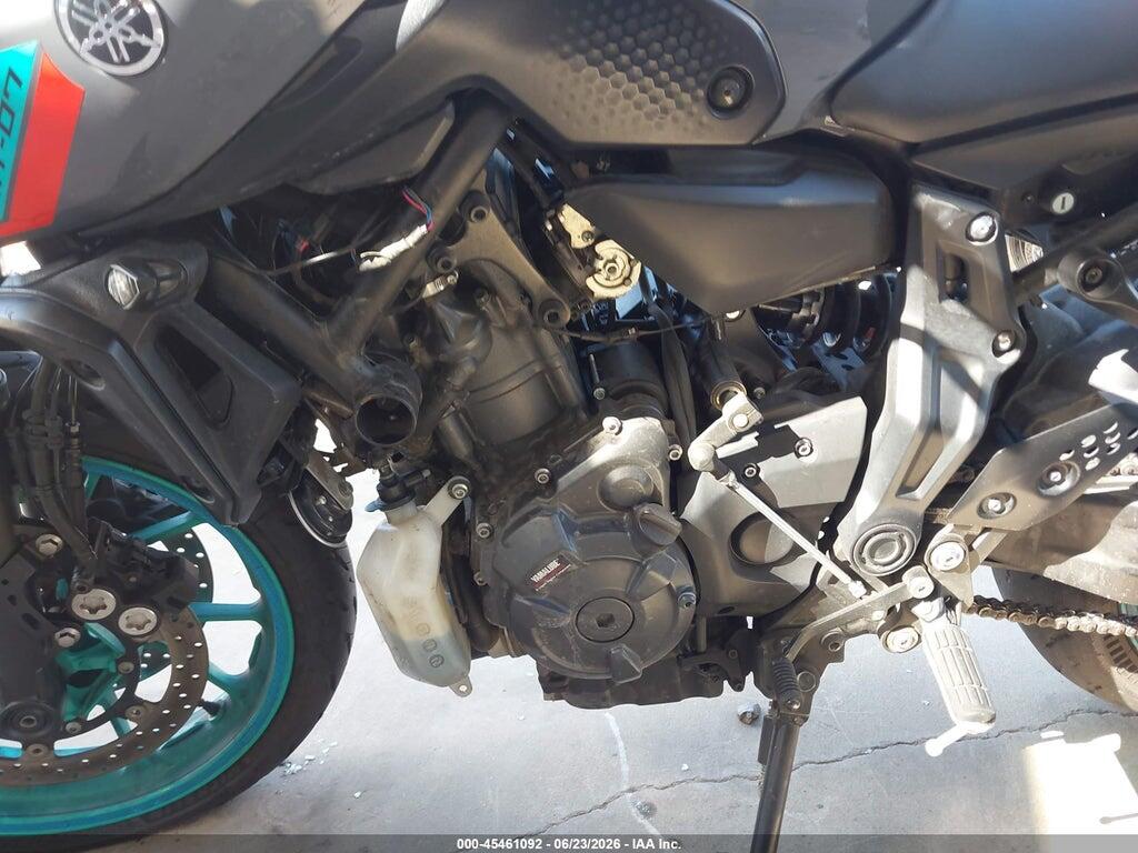JYARM32E8NA003568 2022 YAMAHA MT07 photo no. 9