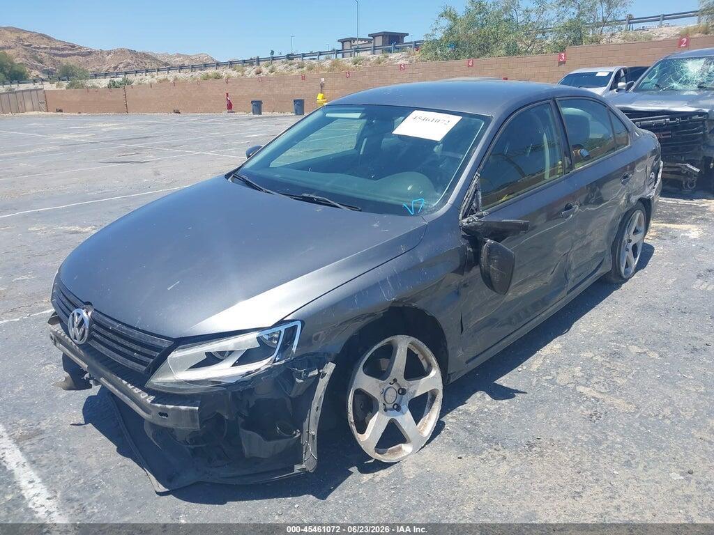 3VW2K7AJ9CM310987 2012 VOLKSWAGEN JETTA photo no. 2