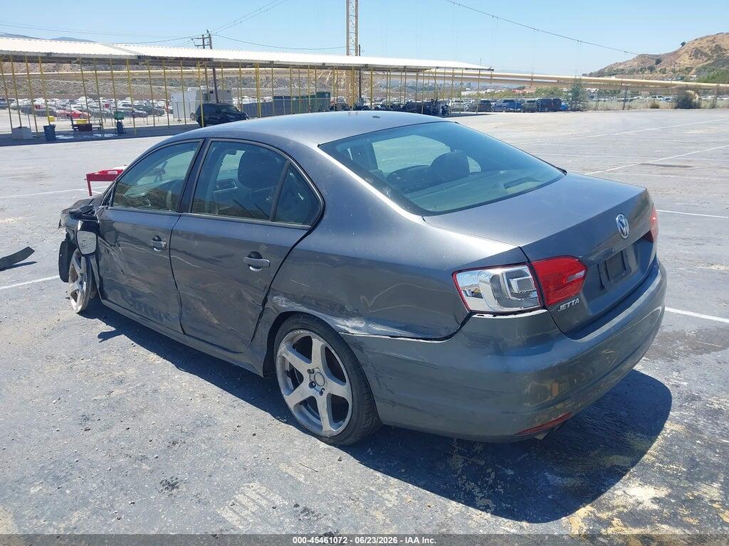 3VW2K7AJ9CM310987 2012 VOLKSWAGEN JETTA photo no. 3